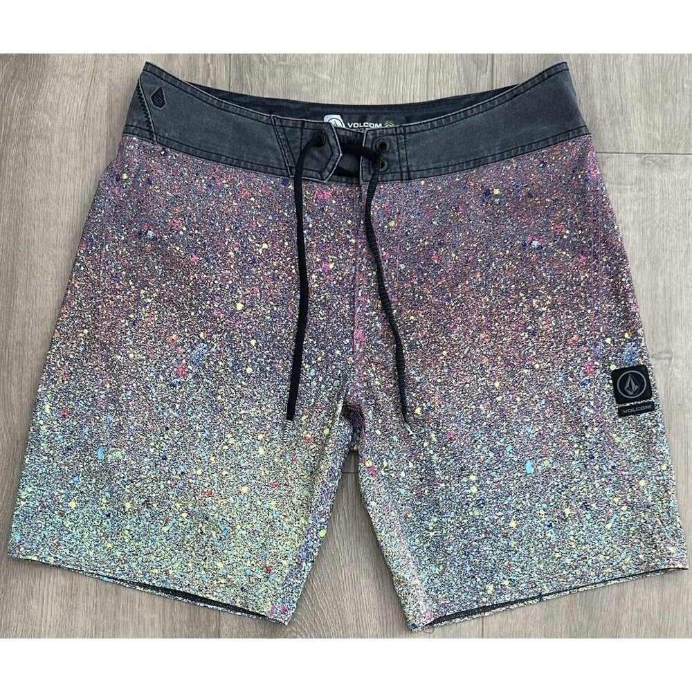 Volcom Mod Tech Boardshorts Swim Paint Splashed Multi-Colored Men’s Size 30